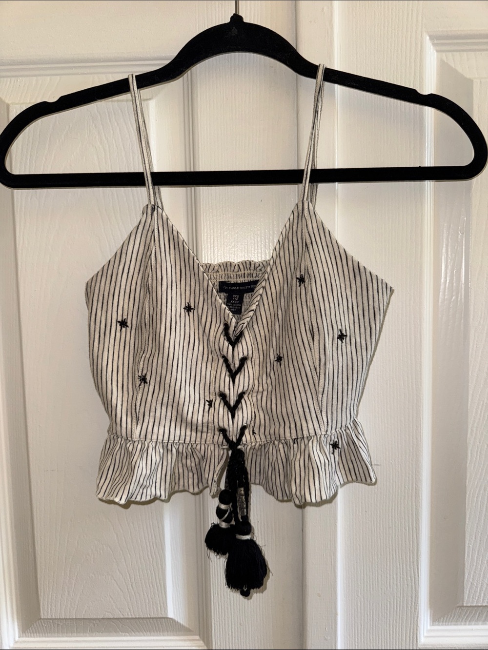 NWOT AEO Striped Embroidered Tie-Front Crop Tank Top in White/Black